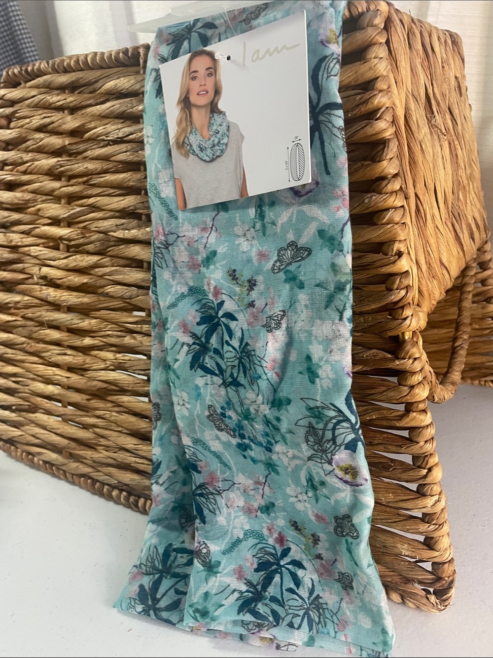 Kohl's Floral Infinity Scarf in Teal, Pink, White